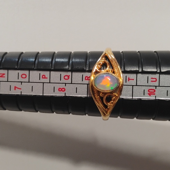 Welo Opal Ring - Picture 2 of 8